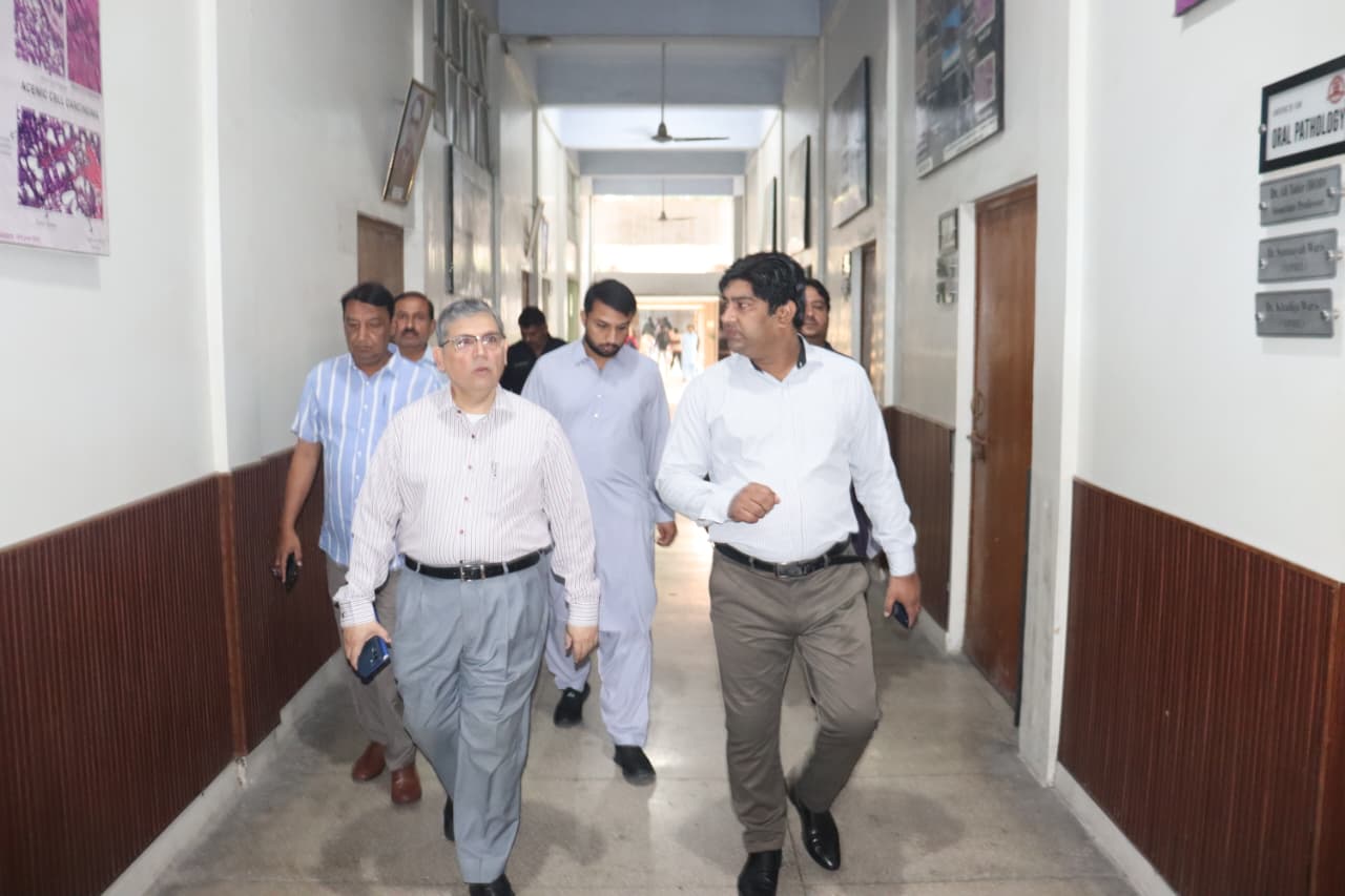 Vice Chancellor Campus Round at Faisalabad Medical University