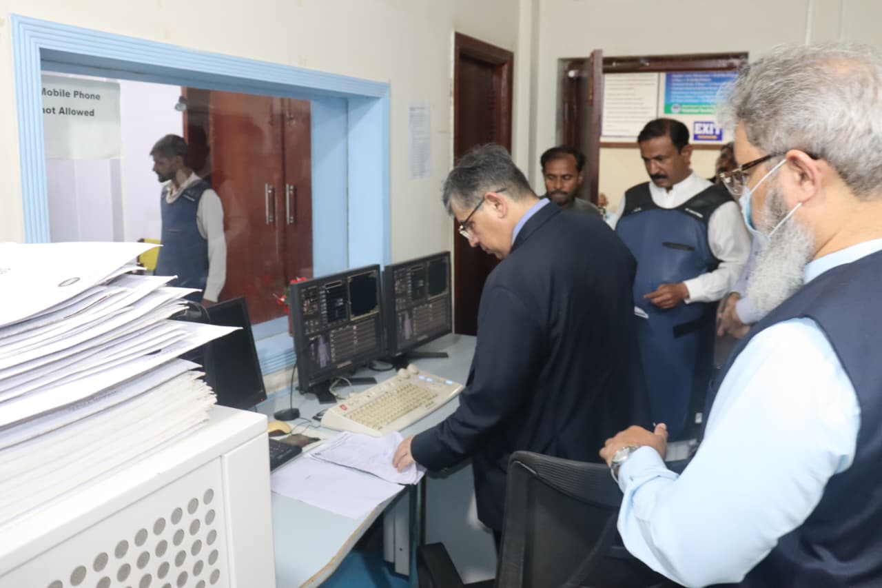 Vice Chancellor Visit to Faisalabad Teaching Hospital