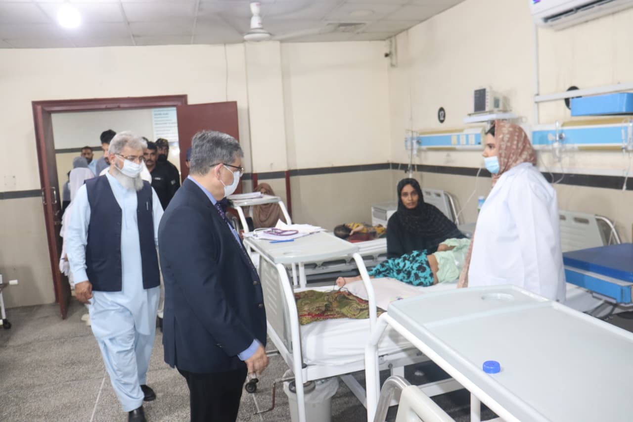 Vice Chancellor Visit to Faisalabad Teaching Hospital
